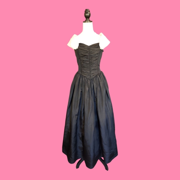 Gunne Sax Dresses & Skirts - Vintage 1980’s Gunne Sax by Jessica McClintock Dress